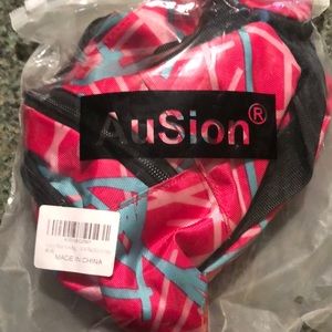 Fanny pack/shoulder bag great for running n walking